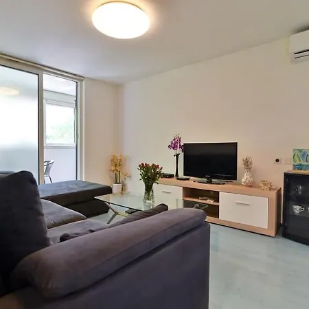 Lovret Apartment Split